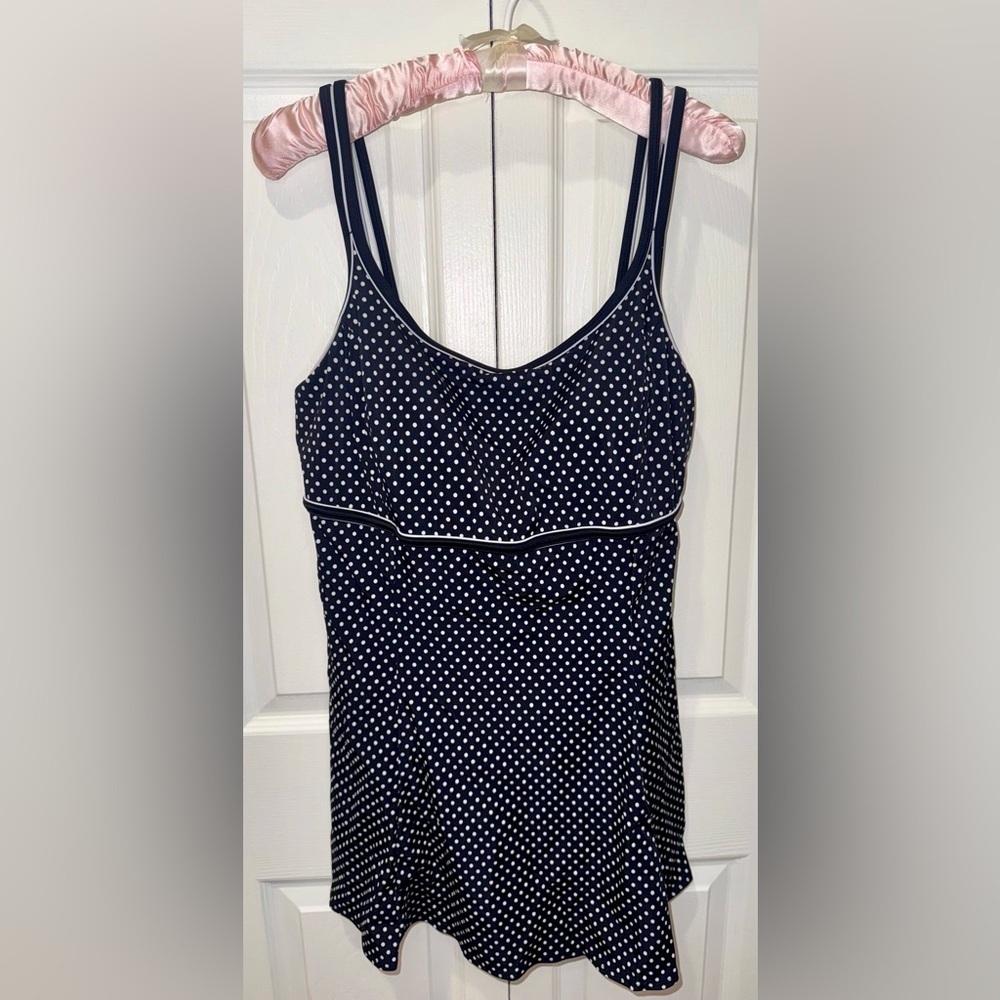 Great Lengths Black & White Polka Dot Swim Dress – Women’s Size 16